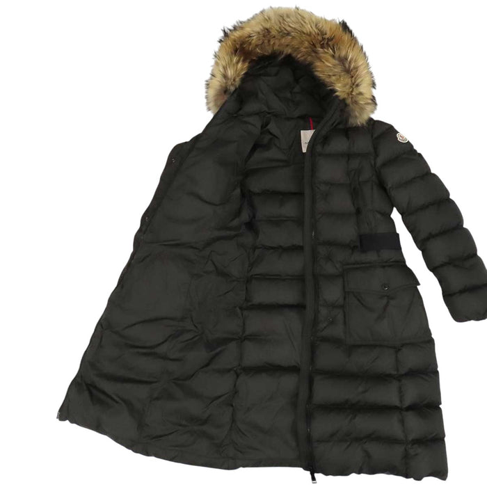 MONCLER 
クロエ ファー付き ロゴ ワッペン ナイロン ロング 
KHLOE ダウンコート