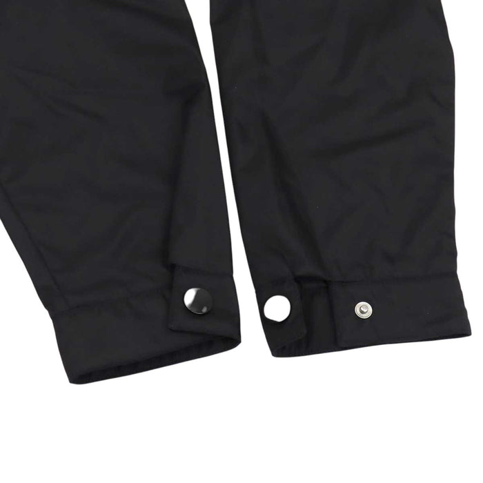 PRADA 
デカトライアングルロゴ ビッグ メタルプレート フーテッド 
RE-NYLON トライアングルロゴ ロングジャケット