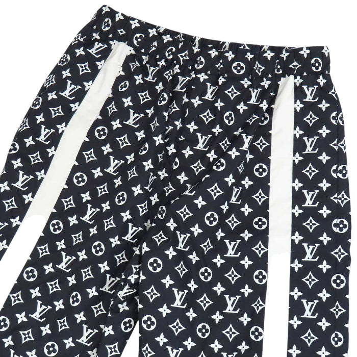 LOUIS VUITTON 
LV ロゴ 
モノグラム プリント テクニカル ナイロン トラック パンツ