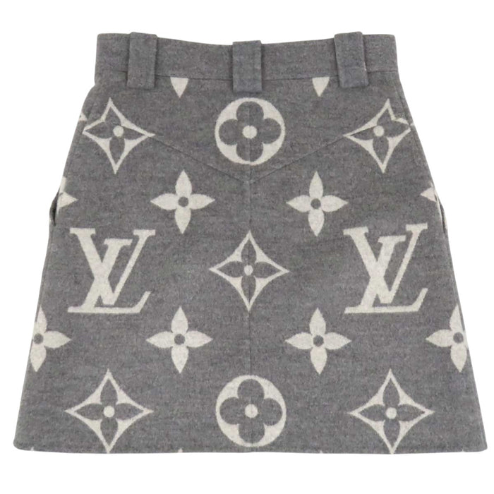 LOUIS VUITTON 
LV ミニ 
ジャイアント モノグラム ウール スカート