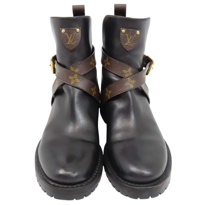 LOUIS VUITTON 
LV Leather 
Discovery Line Ankle Boots 
Monogram