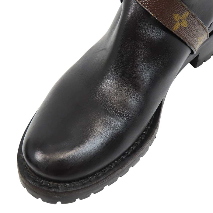 LOUIS VUITTON 
LV Leather 
Discovery Line Ankle Boots 
Monogram