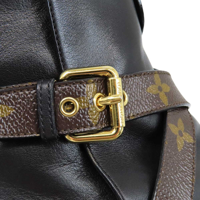 LOUIS VUITTON 
LV Leather 
Discovery Line Ankle Boots 
Monogram