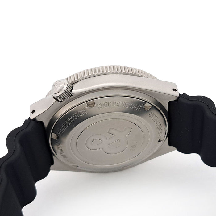 Bell＆Ross 
タイプデミナー プロフェッショナル by Sinn