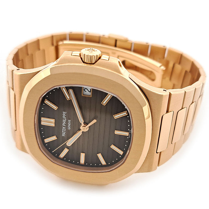 PATEK PHILIPPE 
Nautilus Cal.26-330SC 
With box and papers