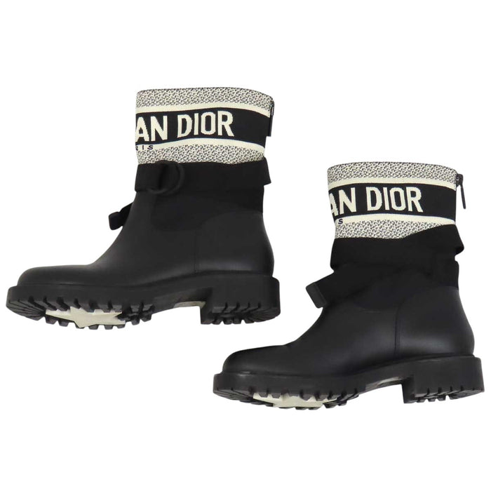 Dior 
CD ロゴ ジップアップ 
D-MAJOR レザー ブーツ