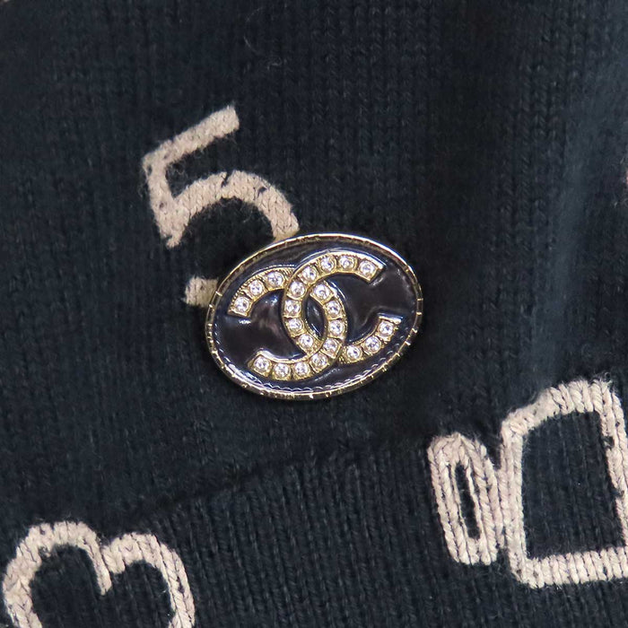 CHANEL 
COCO CC アイコン 総柄 カメリア ラインストーン リブ 
ココマーク Vネック ロングスリーブ ニット
