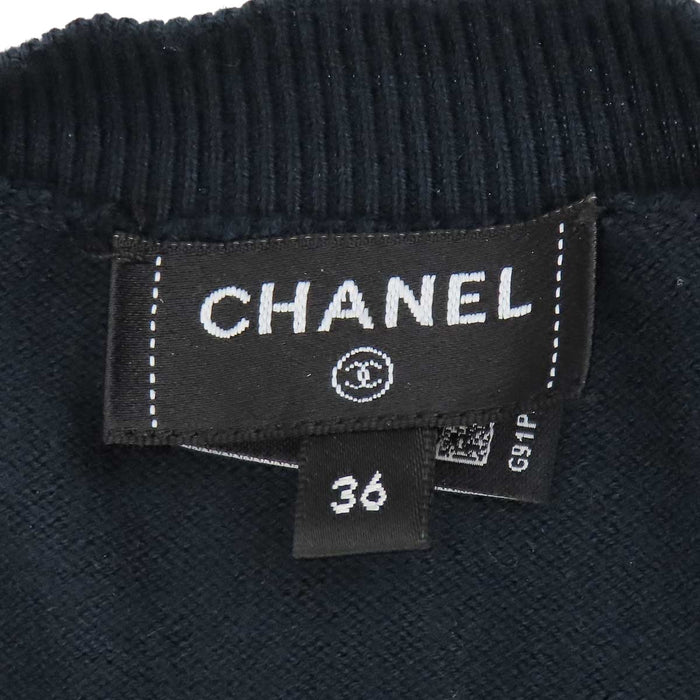 CHANEL 
COCO CC アイコン 総柄 カメリア ラインストーン リブ 
ココマーク Vネック ロングスリーブ ニット