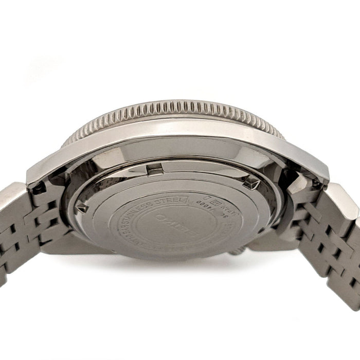 SEIKO 
プロスペックス ナビゲータータイマー 復刻デザイン限定モデル 
箱付
