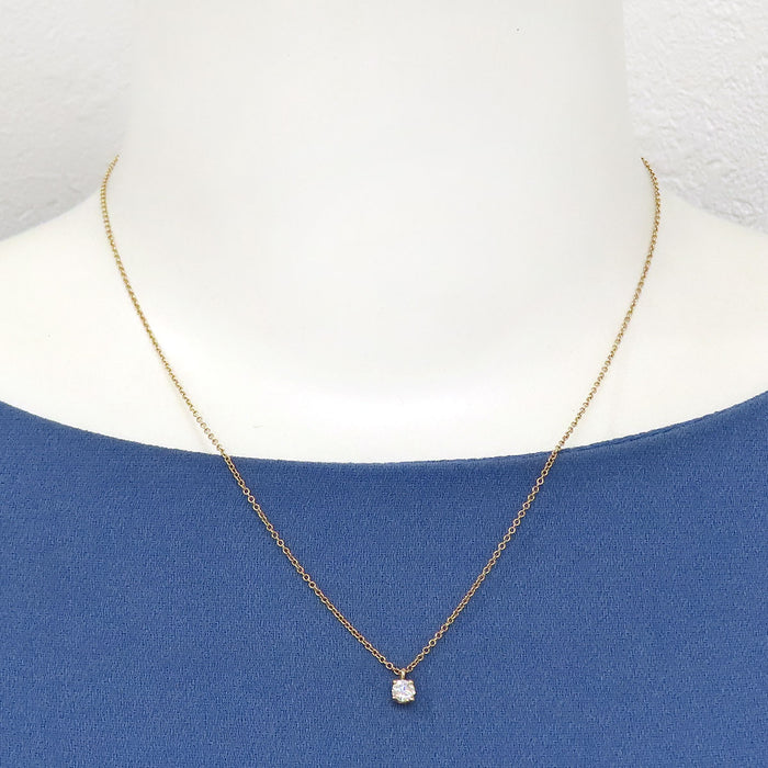 TIFFANY&Co. 
Solitaire Necklace