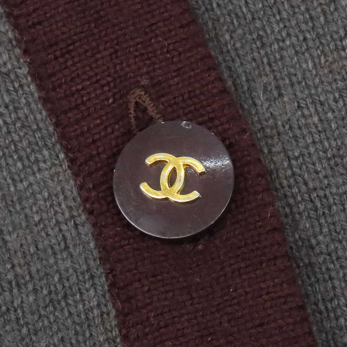 CHANEL 
95A COCO CC ココボタン ヴィンテージ ニット 
ココマーク バイカラー カシミヤ カーディガン