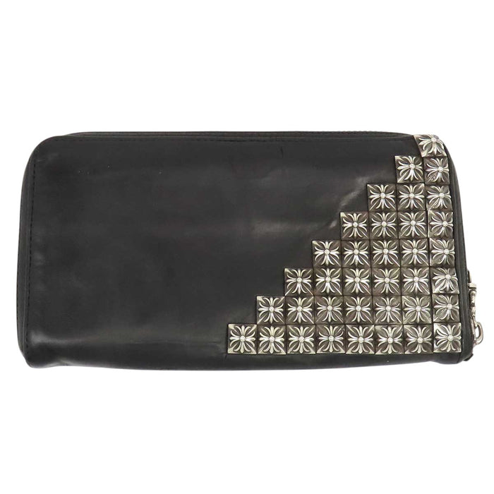 CHROME HEARTS 
CH REC F ZIP Leather Silver 
Zero Pyramid Stud Corner Round-Zip Wallet