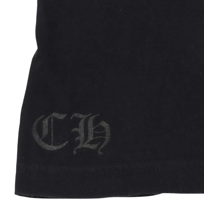 CHROME HEARTS 
CH コットン クルーネック 
スクロールラベル 袖ロゴ ロングスリーブ Tシャツ