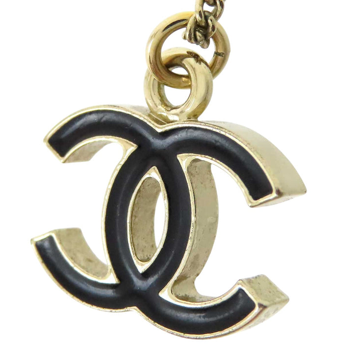 CHANEL 
COCO CC Logo Gold-Tone Metal 06V 
Coco Mark Necklace
