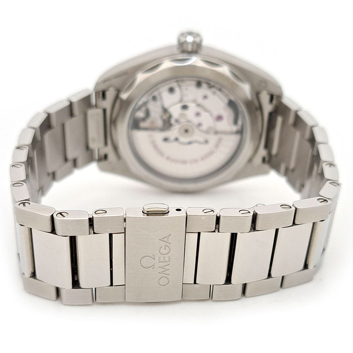 OMEGA 
Seamaster Aqua Terra 
With box and papers
