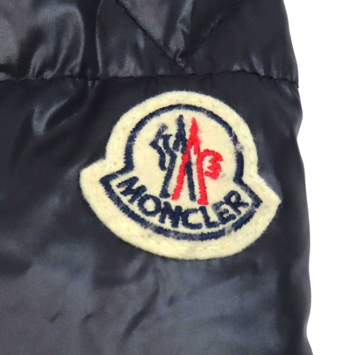 MONCLER 
ロゴ ワッペン フード ダブルジップ ナイロン 
MOUNIER ダウンジャケット