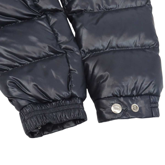 MONCLER 
ロゴ ワッペン フード ダブルジップ ナイロン 
MOUNIER ダウンジャケット