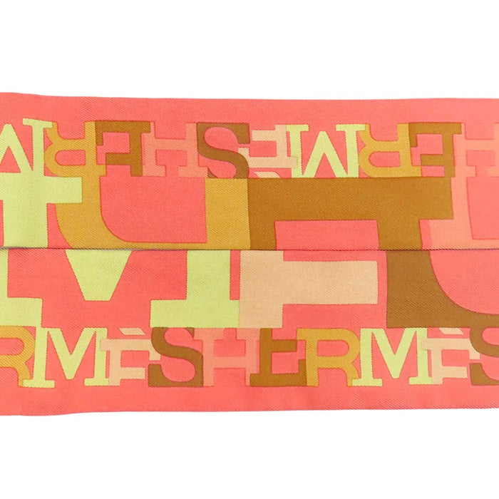 HERMES 
ロゴ シルク 
ツイリー Capitales キャピタルズ スカーフ