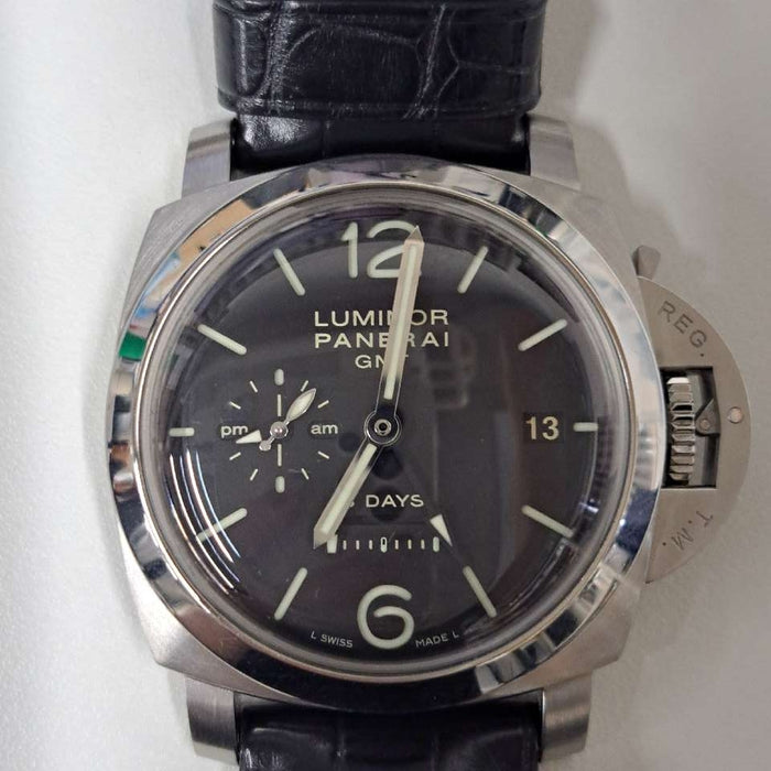 【WHOLESALES】
OFFICINE PANERAI 
PAM00233 
箱 ギャランティ(ショップ印のみ) 純正ラバーベルト×1(使用感小) 工具
