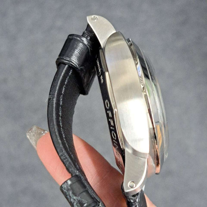 【WHOLESALES】
OFFICINE PANERAI 
PAM00233 
箱 ギャランティ(ショップ印のみ) 純正ラバーベルト×1(使用感小) 工具