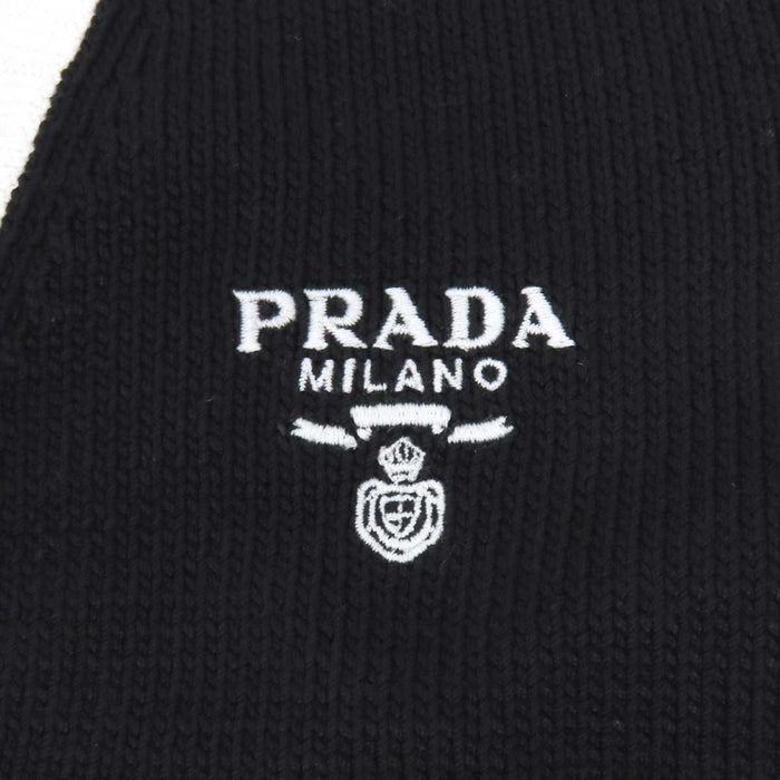 PRADA 
ロゴ 刺繍 Vネック 
クロップド コットン カーディガン