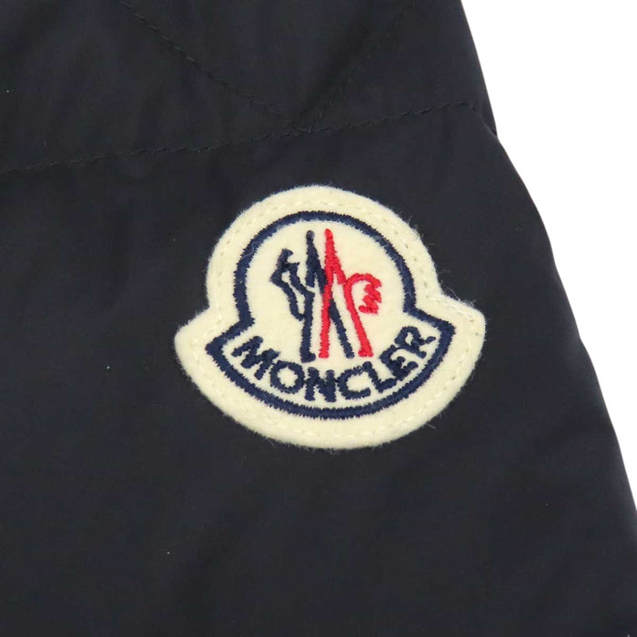 MONCLER 
ロゴ ワッペン ダブルジップ モンブロック 
MONTBROCQ ショート ダウンジャケット