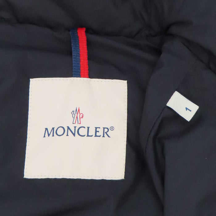 MONCLER 
ロゴ ワッペン ダブルジップ モンブロック 
MONTBROCQ ショート ダウンジャケット