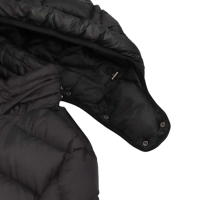 MONCLER 
ヒマレイ ワッペン ナイロン 
HYMALAY ダウンジャケット
