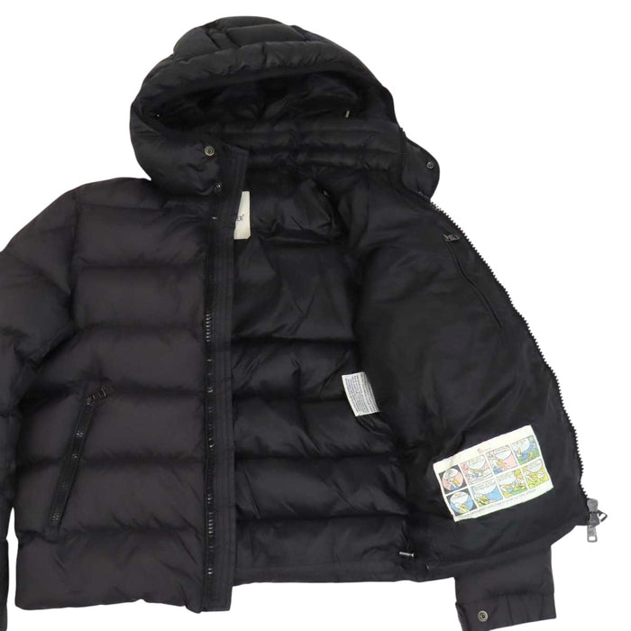 MONCLER 
ヒマレイ ワッペン ナイロン 
HYMALAY ダウンジャケット