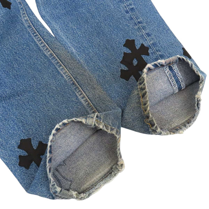 CHROME HEARTS 
CH Levi's クロスボール スクロールラベル ボタン コットン 
リーバイス 501 クロスパッチ デニムパンツ