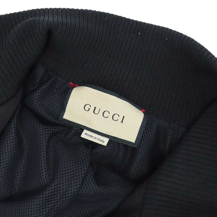GUCCI 
インターロッキングG ロゴ ネオプレン 
ウェブストライプ トラックジャケット