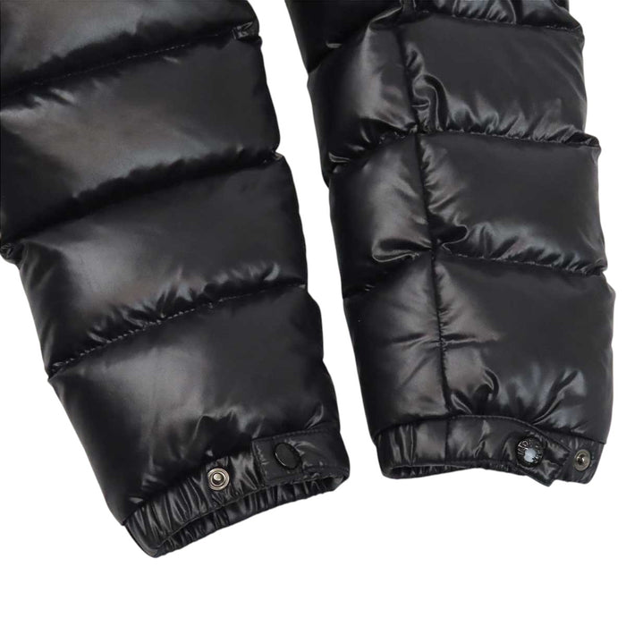 MONCLER 
ワッペン フード ファー ナイロン 
738-1 AW A