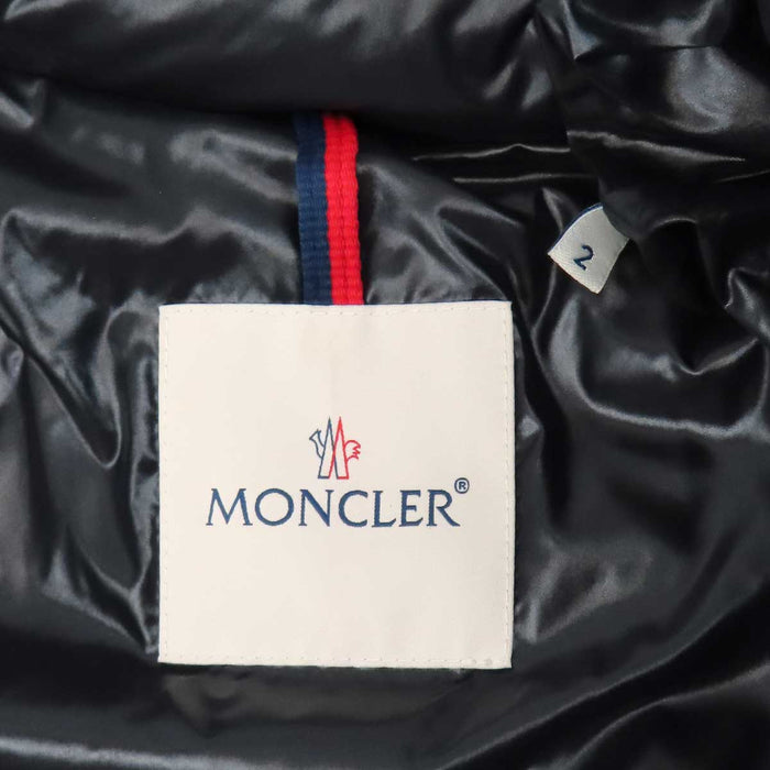 MONCLER 
ワッペン フード ファー ナイロン 
738-1 AW A