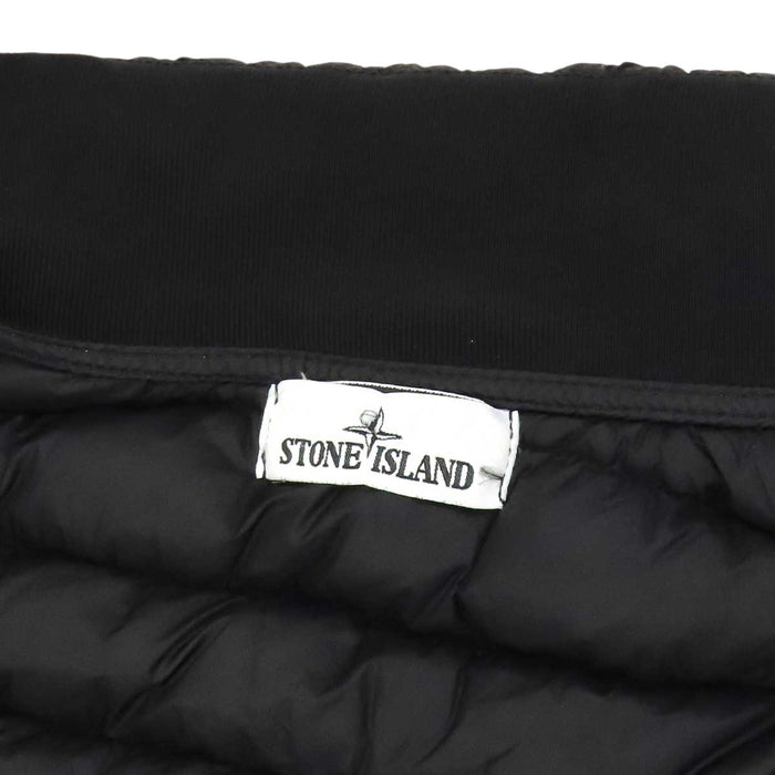 STONE ISLAND 
Stone Island ロゴ ワッペン ダブルジップ ハイネック ナイロン 
ダウンジャケット