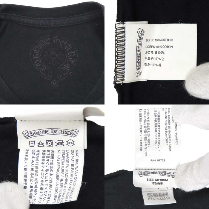 CHROME HEARTS 
Scroll label FUCK YOU pocket cotton crew neck 
Horseshoe Hairy Cross T-shirt