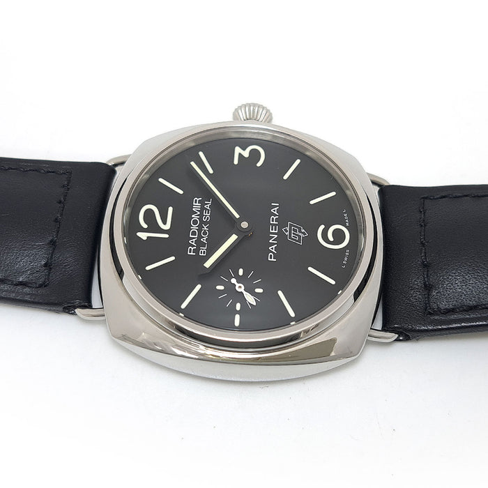 OFFICINE PANERAI 
Radiomir Black Seal Logo