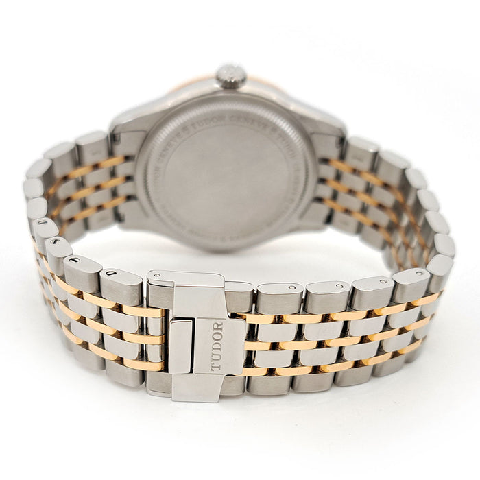 TUDOR 
チュードル 1926 
箱ギャラ付