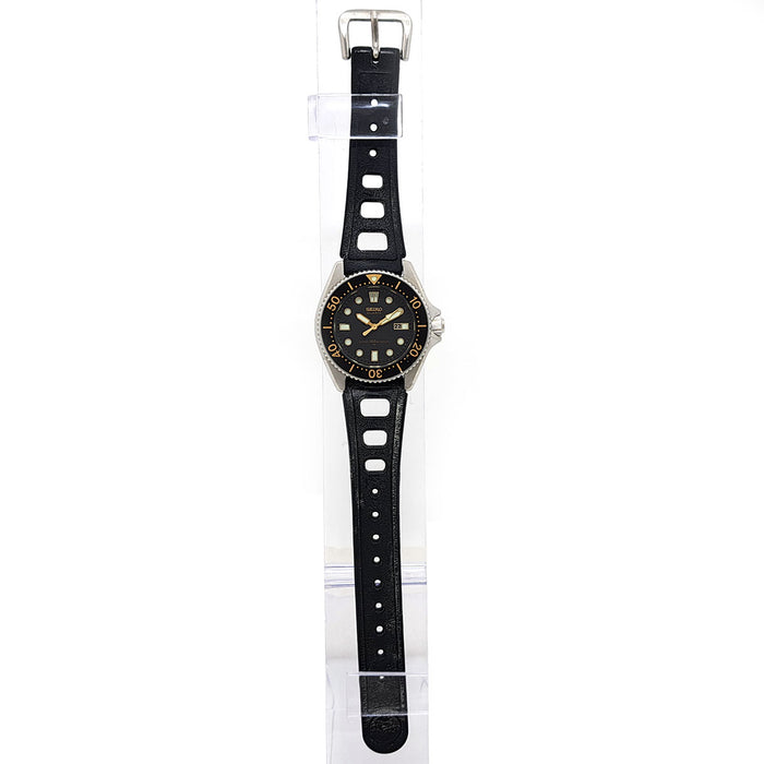 SEIKO 
Mini Divers 150M