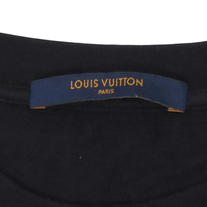 LOUIS VUITTON 
コットン クルーネック 
LV ブリック ロゴ Tシャツ
