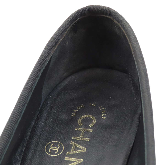 CHANEL 
マトラッセ COCO CC ロゴ リボン フラット レザー 
ココマーク バレリーナ パンプス
