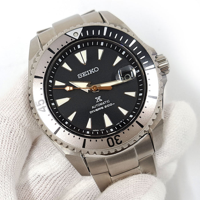 SEIKO 
Prospex Diver Scuba 
Includes box and warranty card