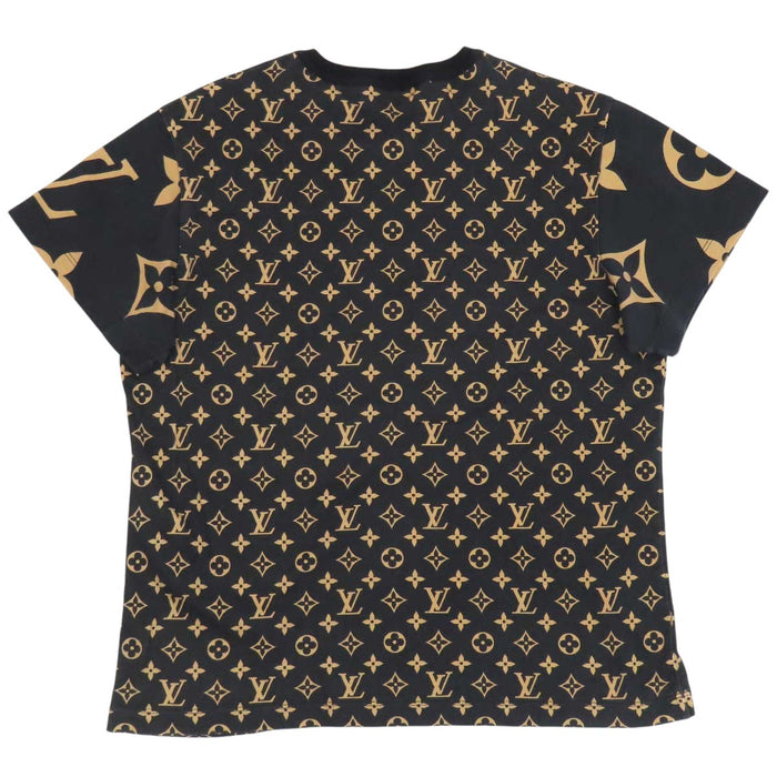 LOUIS VUITTON 
All-over LV logo cotton crew neck 
Monogram Chain T-shirt