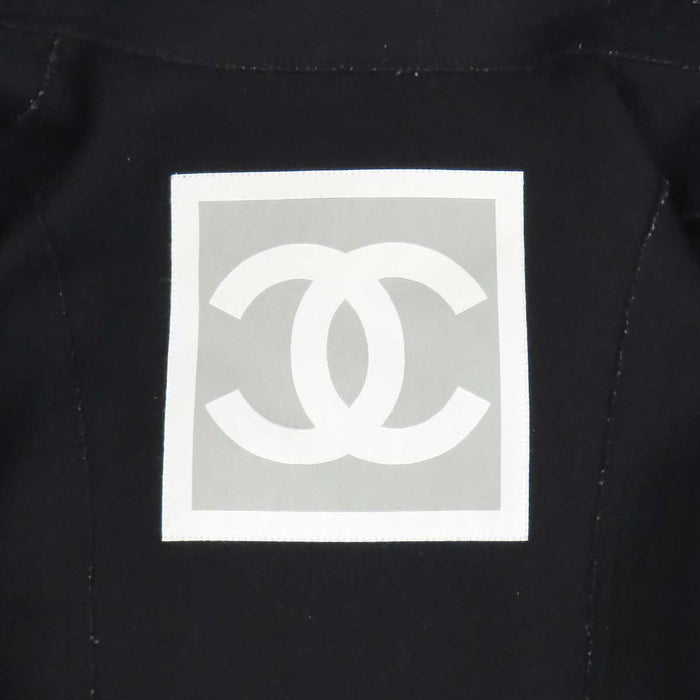 CHANEL 
COCO CC ロゴ ココボタン 05A スポーツライン 
ココマーク ウール ピーコート