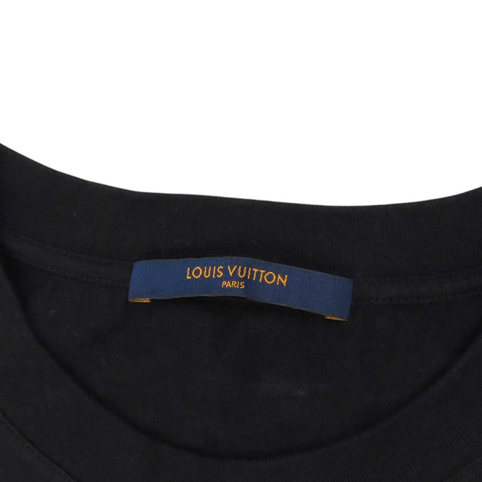 LOUIS VUITTON 
コットン クルーネック 
LV ロゴ ブリック プリント Tシャツ