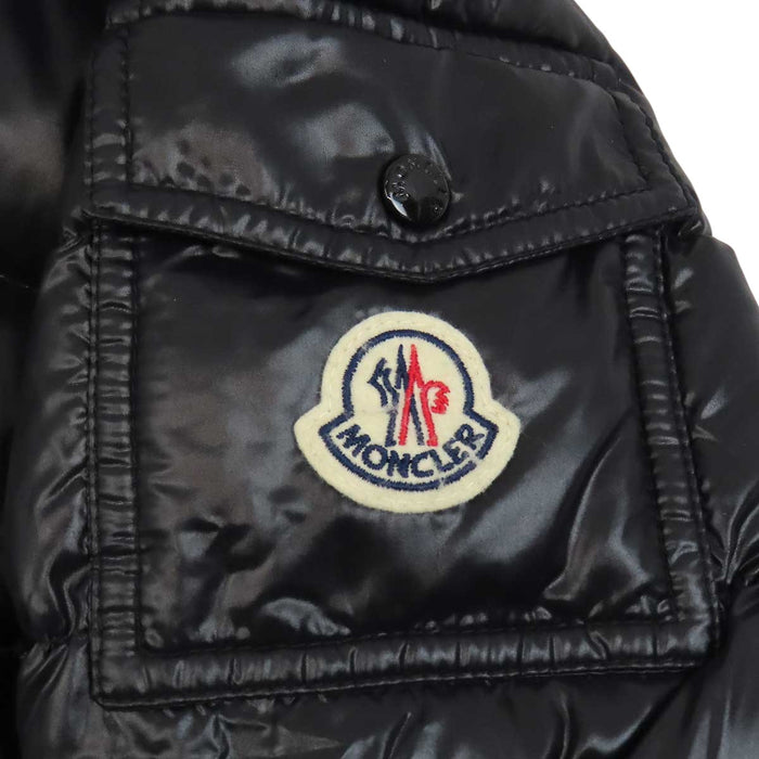 MONCLER 
ロゴ ワッペン ナイロン 
BADY バディ ダウンジャケット