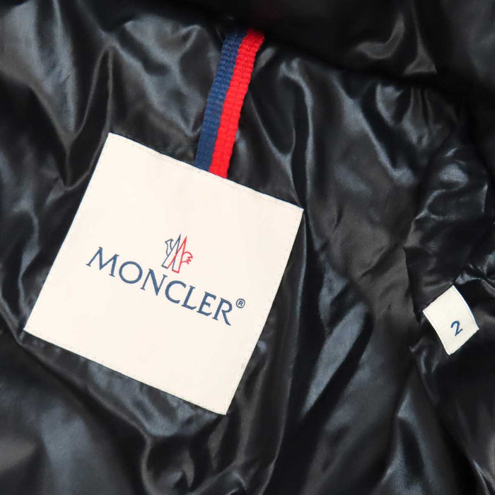 MONCLER 
ロゴ ワッペン ナイロン 
BADY バディ ダウンジャケット
