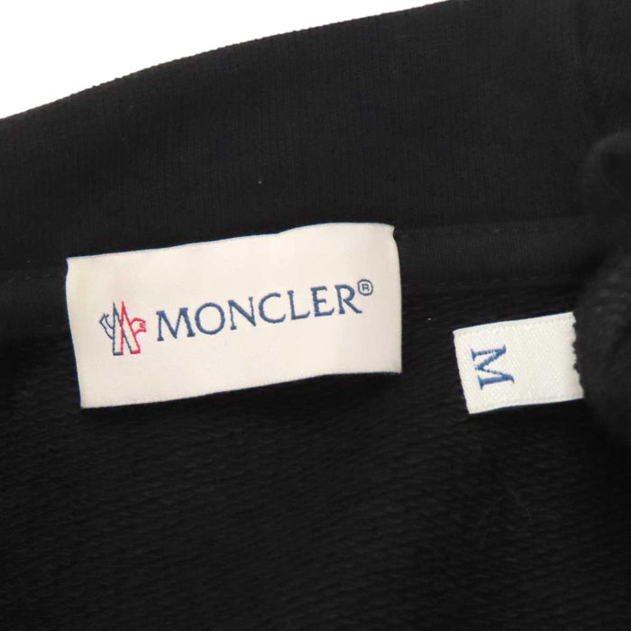 MONCLER 
FELPA CON CAPPUCCIO レザー 刺繍 
ロゴ フーディ