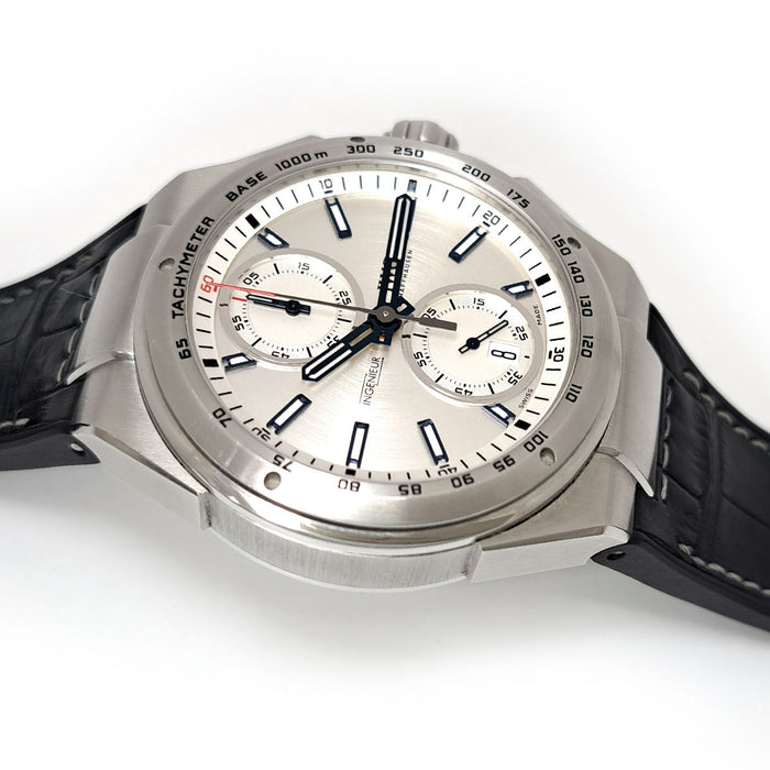 IWC 
Ingenieur 
With papers