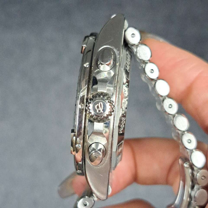 【WHOLESALES】
BREITLING 
AB0134 
クロノマット B01 42 
箱　ギャランティ