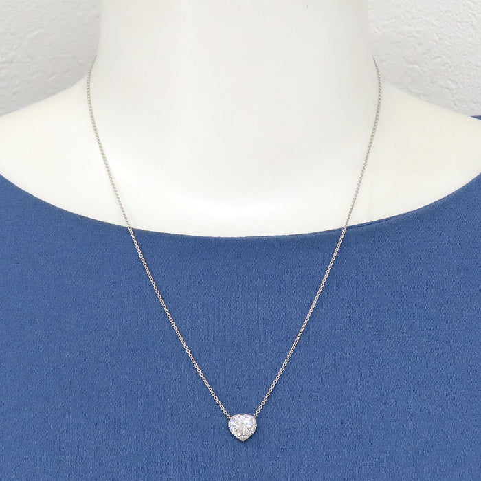 GRAFF 
Icon Heart-Shaped Diamond Necklace